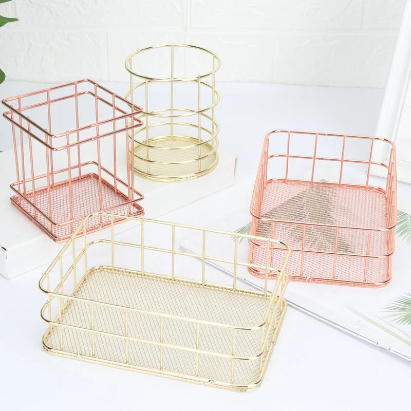 Panier de rangement en fer et métal doré de Style nordique, support multifonctionnel de bureau pour articles divers, boîte de rangement de bijoux