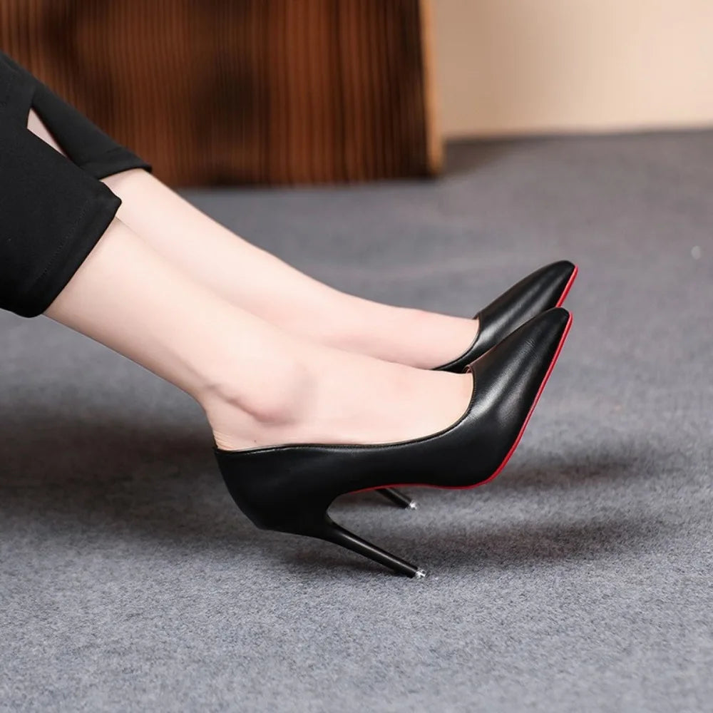 Talons hauts Sexy et à la mode pour femmes, talons hauts fins noirs à bouche peu profonde pour femmes, tailles 34 à 43, printemps et automne 2024