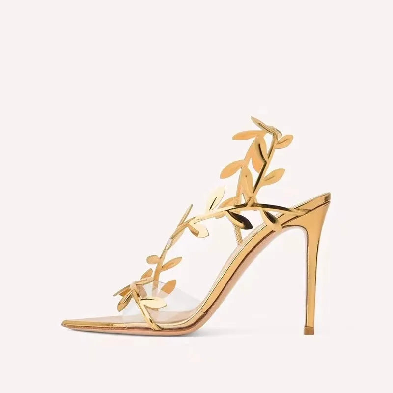 Sandales en cuir verni pour femmes, feuille d'or, élégantes, bout pointu, talons hauts fins, gladiateur, chaussures de fête, été 2024