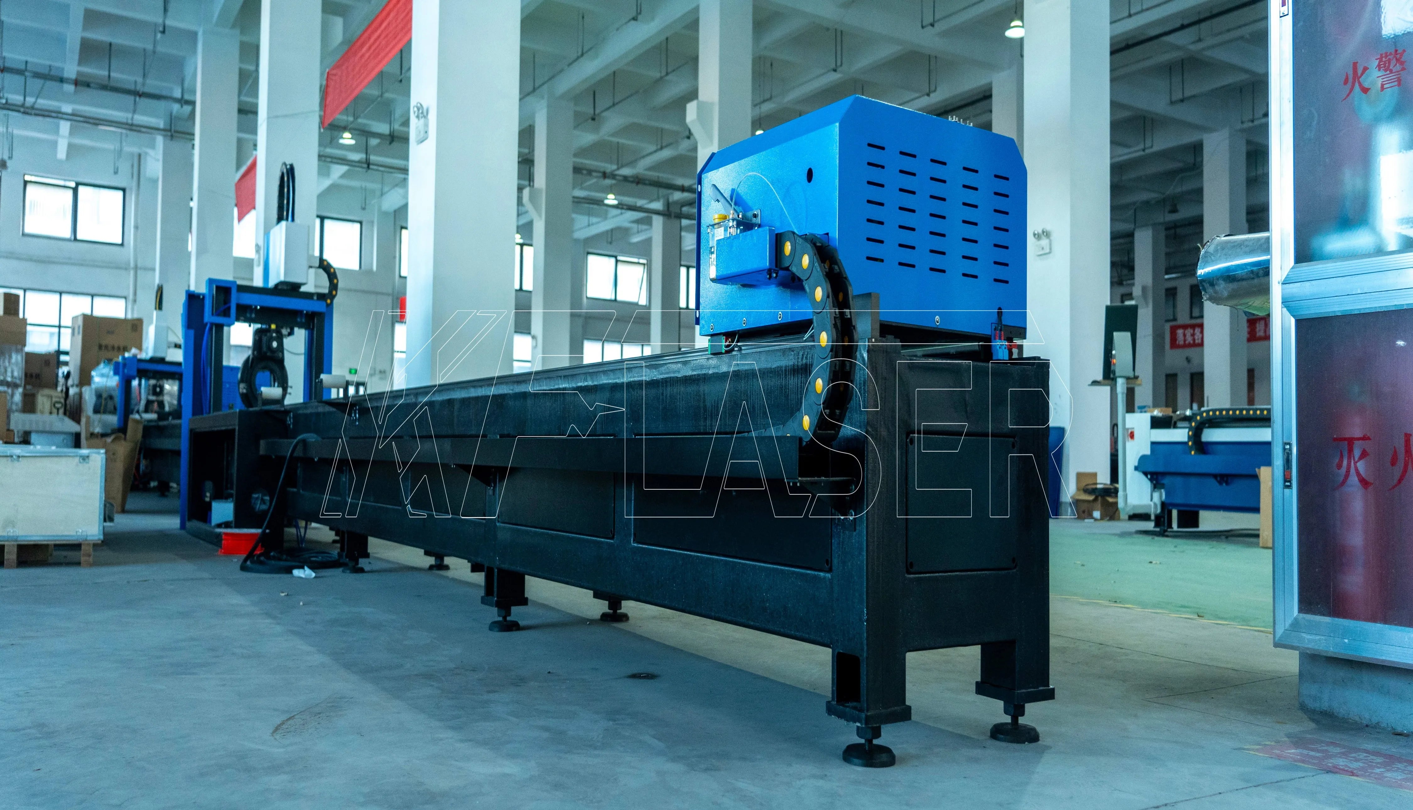 Vente chaude CNC bas prix tuyau d'acier fibre métallique laser tube machine de découpe laser machine de découpe en acier inoxydable