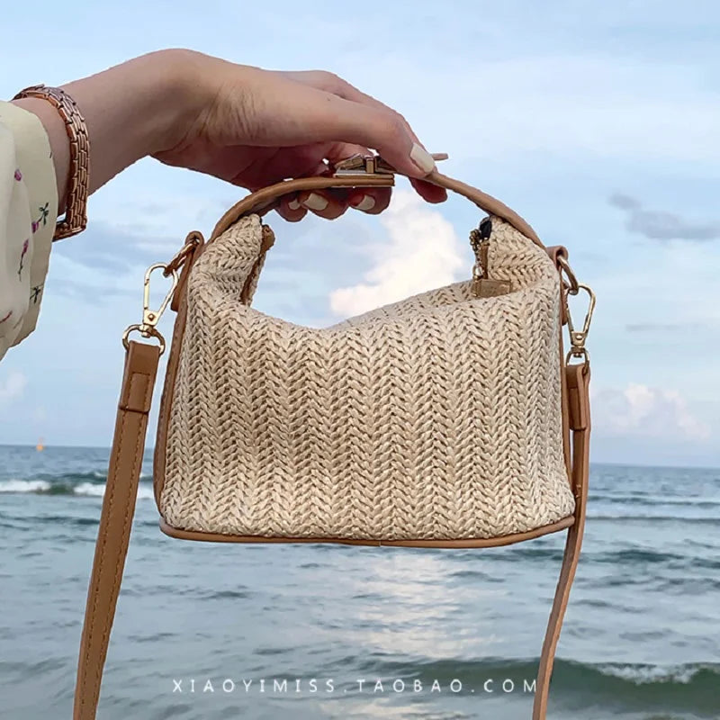 Sac à bandoulière en paille pour femmes, nouvelle mode 2023, petit fourre-tout en tricot, sac à main bohème d'été, sac à main seau de voyage, sacs de plage
