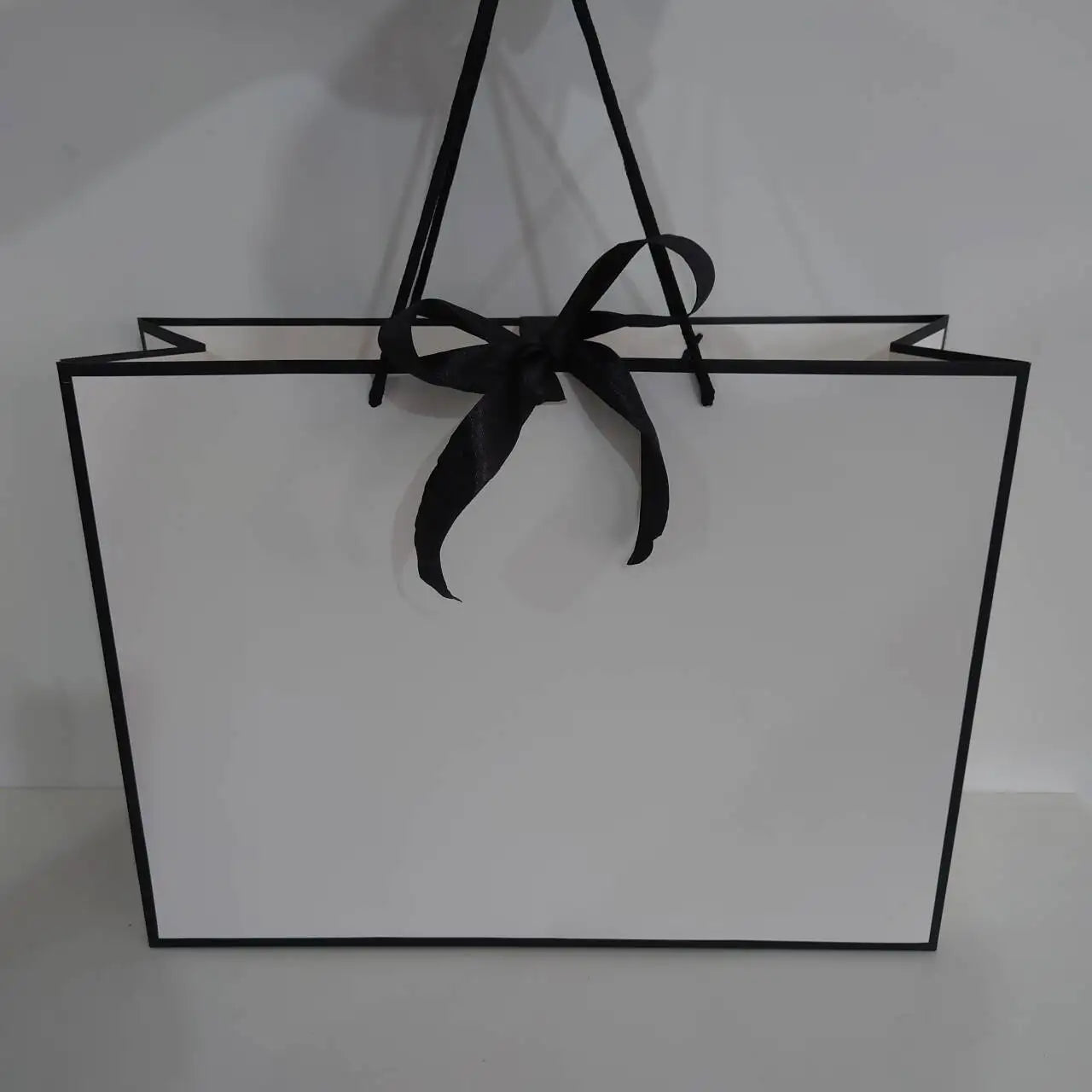 Sac en Papier Blanc avec Votre Propre Logo et Bowkno, Cadeau Élégant et Personnalisé, Imprimé de Luxe, Vente en Gros, 500 Pièces/Lot