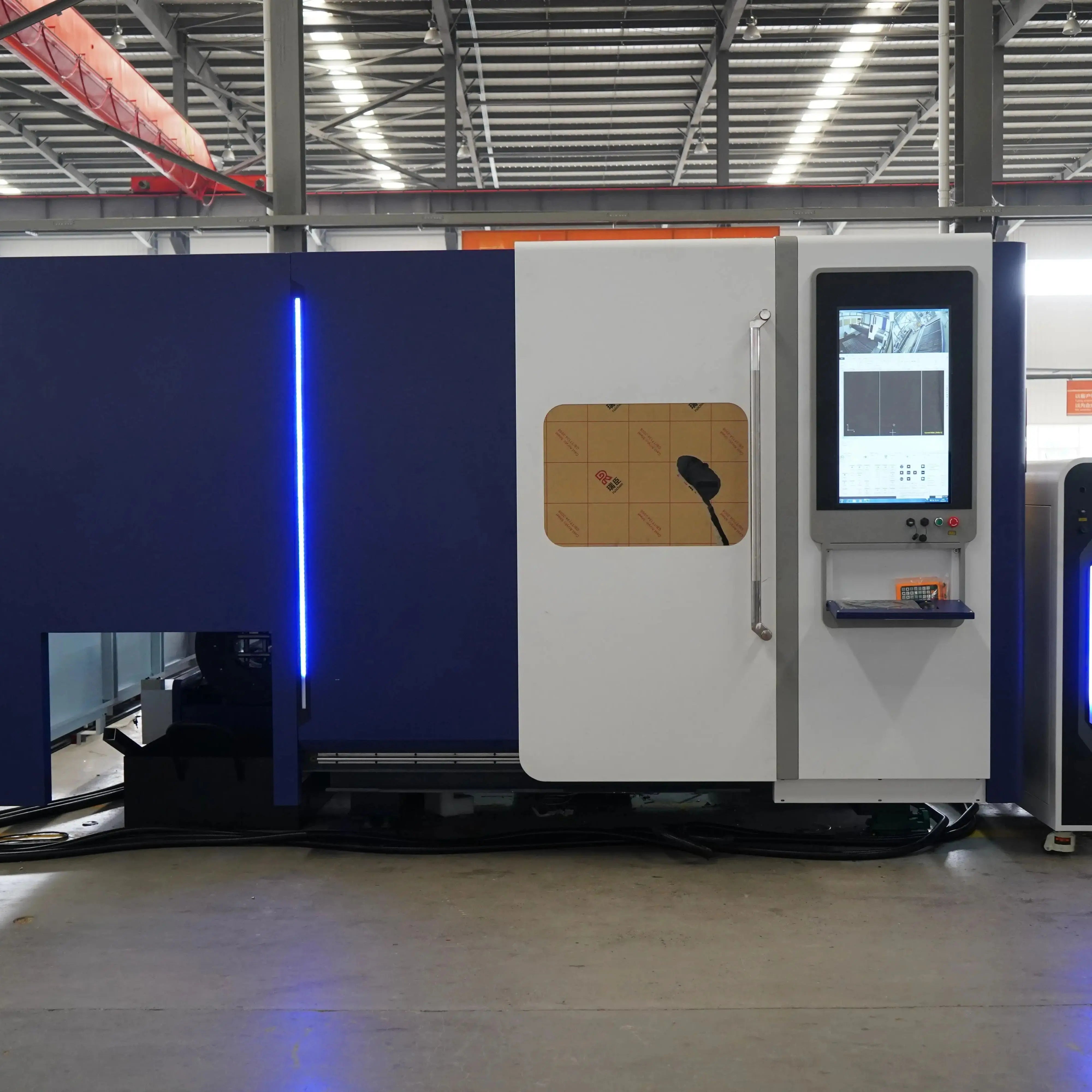 Machine de découpe laser pour tôles et tubes, série KT, fabricant chinois pour une découpe précise de l'acier au carbone et de l'aluminium