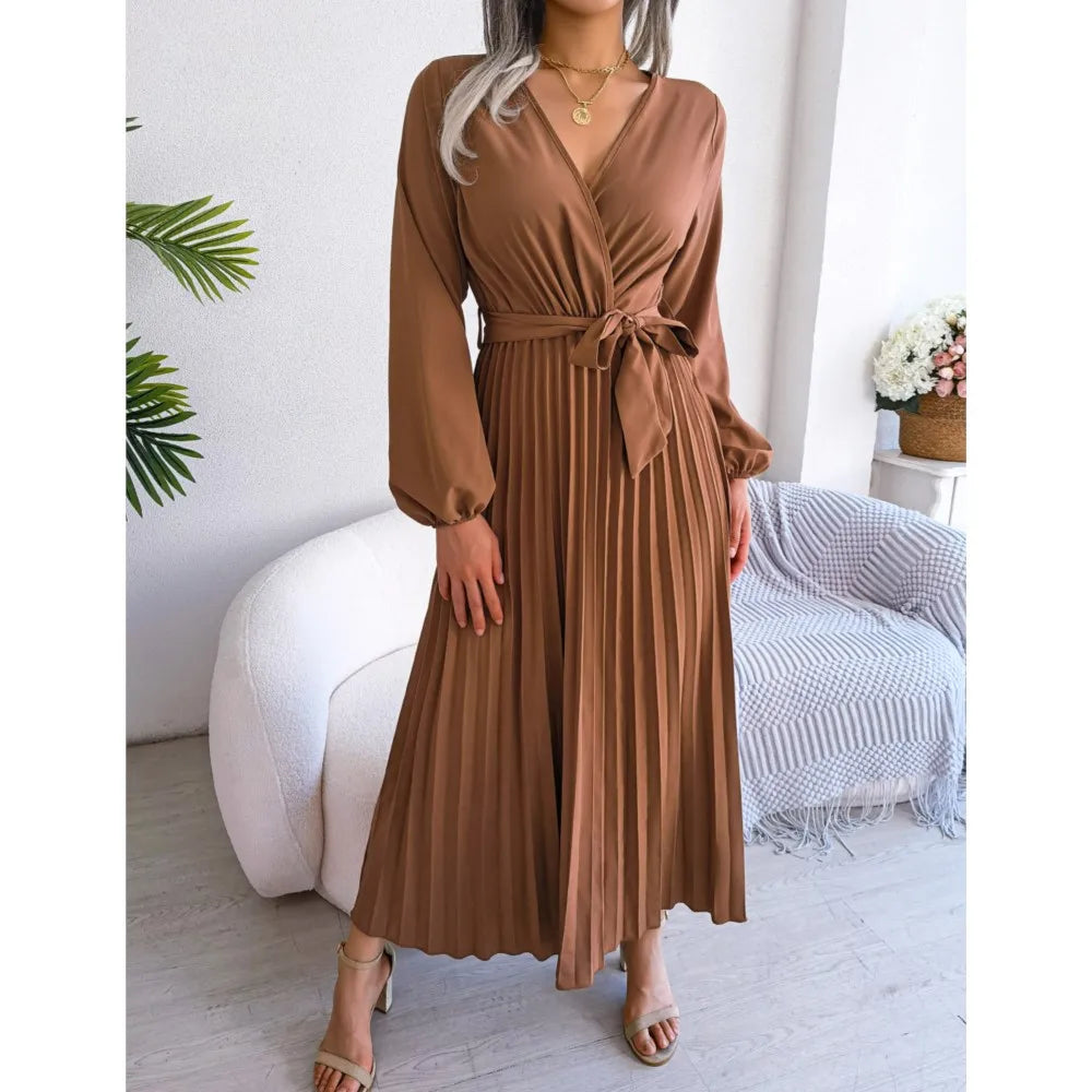 2025 femmes automne nouveau vert à manches longues robe couleur unie à lacets croix col en v grande balançoire plissée longue robe Roupas Feminina