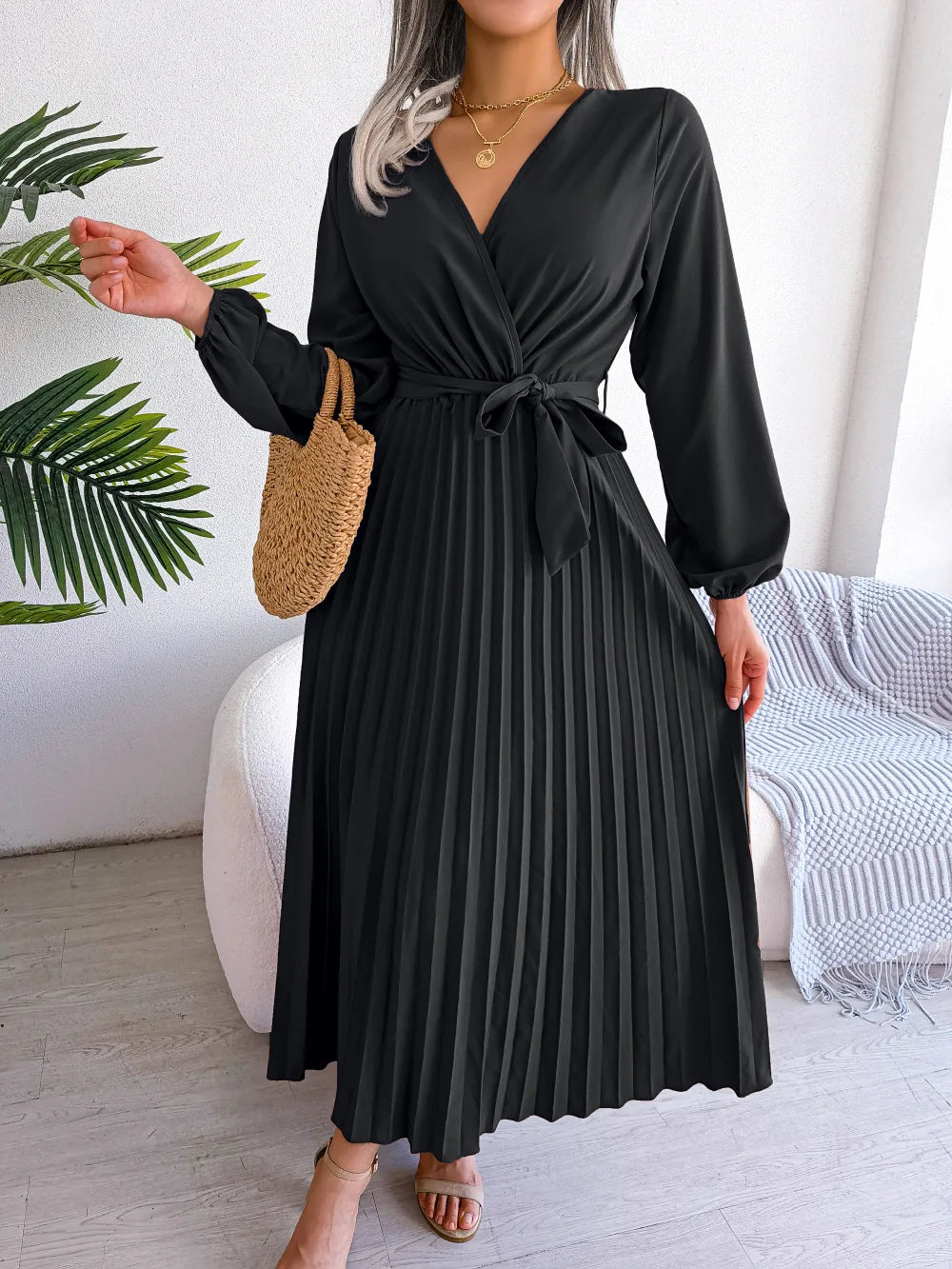 2025 femmes automne nouveau vert à manches longues robe couleur unie à lacets croix col en v grande balançoire plissée longue robe Roupas Feminina