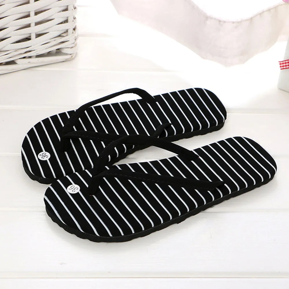 Tongs d'été en caoutchouc pour femmes et hommes, pantoufles léopard, chaussures d'intérieur et d'extérieur, tongs de plage plates