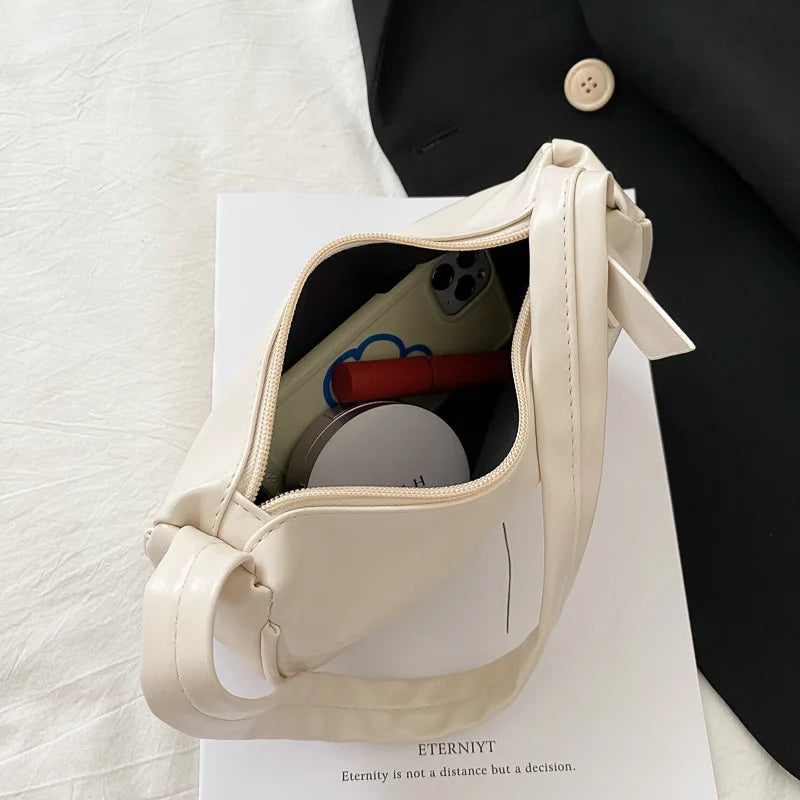 Nouveau rétro souple en cuir PU femmes épaule sous les bras sacs décontracté couleur unie petit haut-poignée sacs à main dames mode sacs à bandoulière