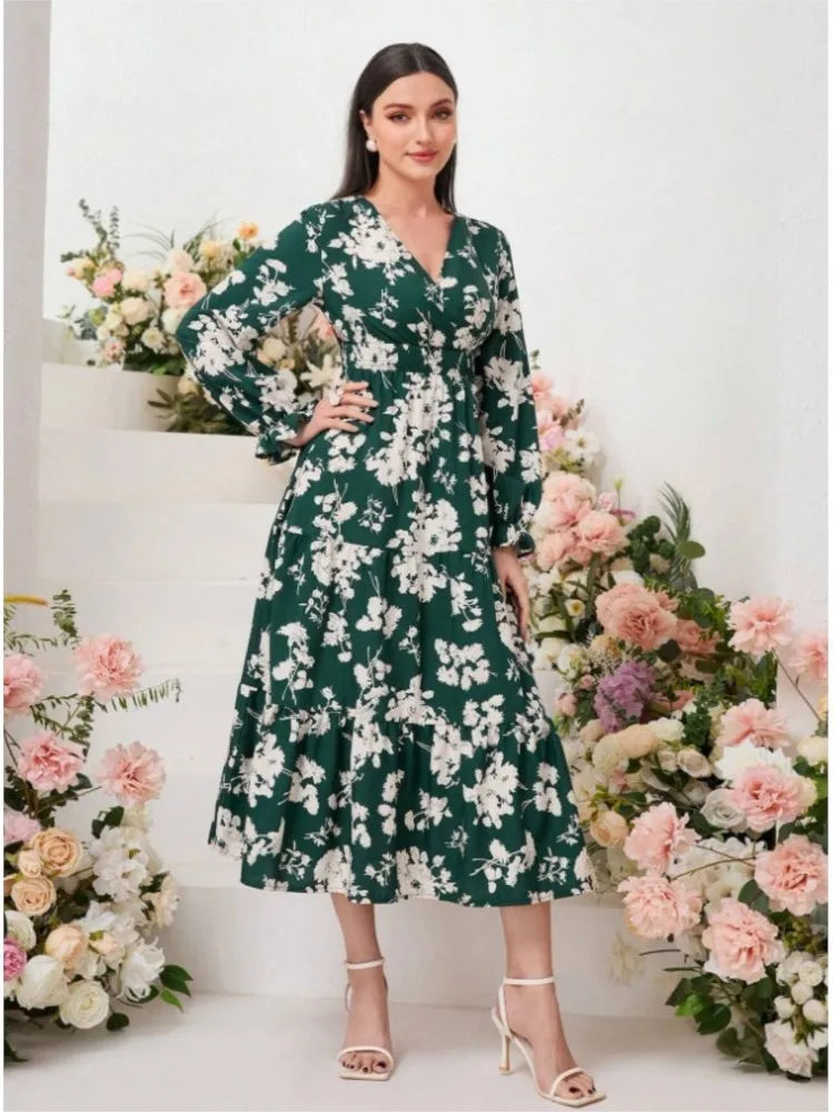 Autumn Women's New Sexy V-neck Fashionable Printed Cake Long Sleeves Medium To Long Length Casual Comfortable Dress For Women