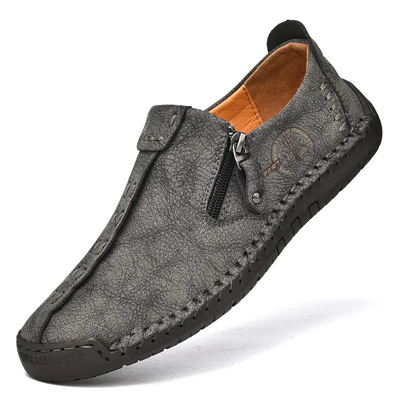 Chaussures décontractées en cuir véritable pour hommes, baskets à enfiler pour hommes, mocassins de luxe, chaussures plates faites à la main, grande taille, haute qualité