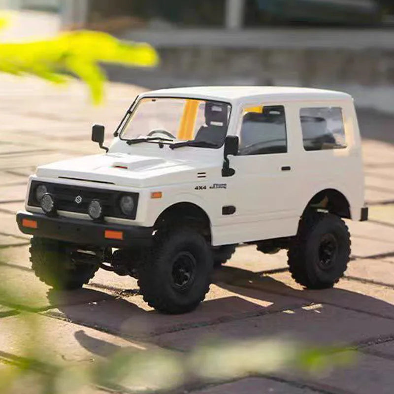 WPL RC Voiture C74-1 C74 1/10 2.4G Télécommande Route Escalade Voiture Simulation JAversi11 Améliorations pour Adulte Enfant Garçon Jouet Cadeau